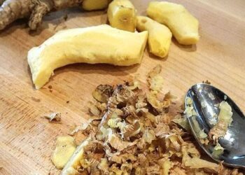 ఇంటి వంటల్లో అల్లం పొట్టు చిట్కాలు – ప్రతి ఒక్కరు తెలుసుకోవాలి