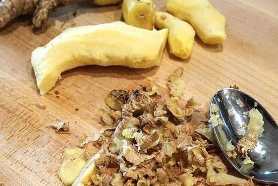 ఇంటి వంటల్లో అల్లం పొట్టు చిట్కాలు – ప్రతి ఒక్కరు తెలుసుకోవాలి