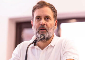 ఎక్కడికీ వెళ్లినా మతం, ఆలయాలపై మాత్రమే ఫోకస్: రాహుల్ గాంధీ విమర్శ