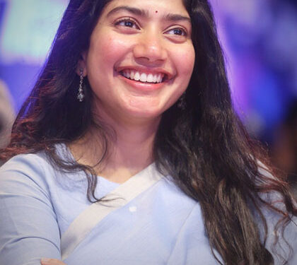 లెజెండరీ నటి మధుబాల పాత్రలో సాయిపల్లవి?