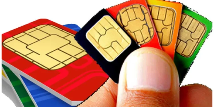 మొబైల్ సిమ్ కార్డుల పరిణామం: పెద్ద క్రెడిట్ కార్డ్ సిమ్ నుండి నానో సిమ్ వరకు
