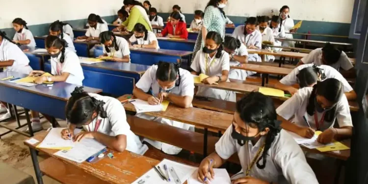 నేటి నుంచి ఏపీ పదో తరగతి పబ్లిక్ పరీక్షలు ప్రారంభం