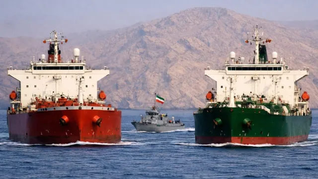 యుద్ధ ఉద్రిక్తతల మధ్య సురక్షితంగా హర్మూజ్ దాటిన భారత గ్యాస్ నౌకలు