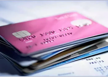 డెబిట్ కార్డులపై రోజువారీ లిమిట్ తగ్గింపు