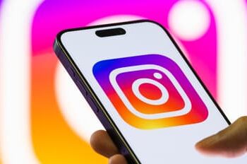 ఇన్‌స్టాగ్రామ్ రీల్స్ ఆఫ్‌లైన్‌లో చూడటం ఎలా? కొత్త ఫీచర్‌పై పూర్తి క్లారిటీ!