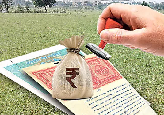 భూ భారతికి 'మస్కా': లేని భూమికి పట్టా.. సూర్యాపేటలో రూ. కోట్ల భూదందా!