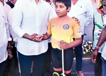 హర్షవర్దన్‌కు మంత్రి లోకేశ్ అభినందనలు