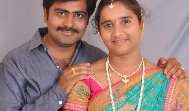 తూర్పుగోదావరి: కారు కాలువలో దూసుకుపోగా దంపతులు మృతి ,