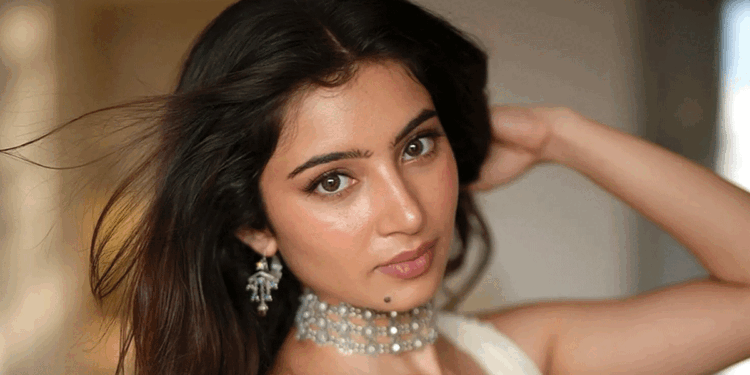 సారా అర్జున్ ఎమోషనల్ నోట్, సినిమాకి టీమ్‌ క్రెడిట్