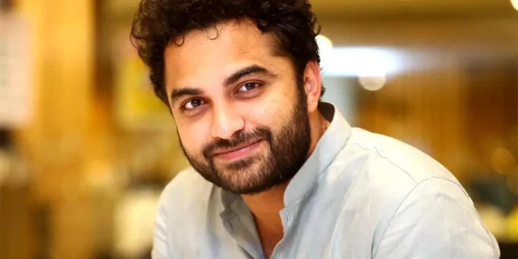 హైదరాబాద్లో ఘనంగా విష్వక్ సేన్ సినిమా ముహూర్తం: త్వరలో షూటింగ్ ప్రారంభం!