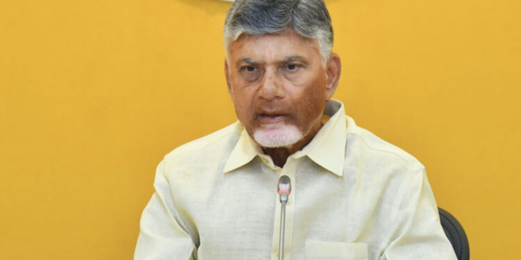 800 నిబంధనలు 100లోపుకు.. చంద్రబాబు కీలక నిర్ణయం