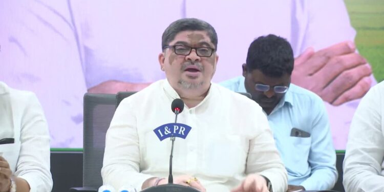 సామాజిక న్యాయం కోసం దేశవ్యాప్త సర్వే అవసరం: పొన్నం