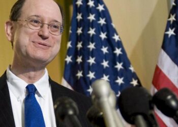 పాక్ ఉగ్రవాద సంస్థలపై కఠిన చర్యలు తీసుకోవాలి: బ్రాడ్ షెర్మన్