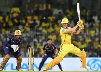 మైదానంలో నిశ్శబ్దం.. దిగ్గజ క్రికెటర్ గోపీనాథ్ మృతికి నల్ల రిబ్బన్లతో నివాళి!