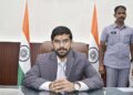 ఇంధనంపై ప్యానిక్‌ వద్దు.. ప్రజలకు కలెక్టర్‌ ఆనంద్‌ విజ్ఞప్తి