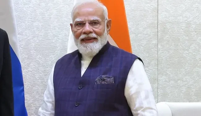 మహిళా సాధికారతకు 'చారిత్రక' అడుగు: లోక్‌సభ ముందుకు మూడు కీలక బిల్లులు!