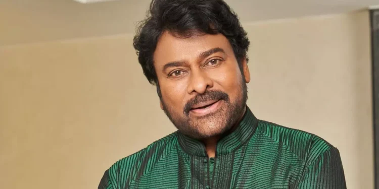 చిరంజీవి హనుమాన్‌ జయంతి సందర్భంగా ఇంట్లోనూ ప్రత్యేక దైవానుభూతిని అభిమానులతో పంచుకున్నారు