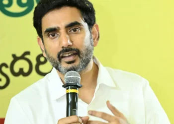 సీఎం చంద్రబాబు వ్యాఖ్యల వక్రీకరణపై లోకేశ్‌ ఆగ్రహం
