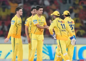 CSK బౌలింగ్ సమస్యలో కొత్త ట్విస్ట్