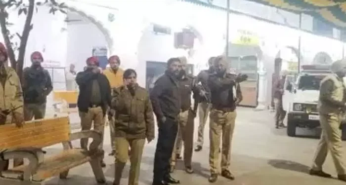 బెర్గామోలో దారుణ ఘటన: గురుద్వారా వద్ద కాల్పులు