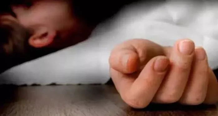 పరీక్ష పోతే ప్రాణం తీసుకోవాలా? ఫలితాల ఒత్తిడిలో ప్రాణాలు కోల్పోయిన నలుగురు విద్యార్థులు!