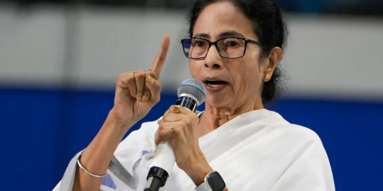 ఓటర్ల జాబితా వివాదం – ప్రజలకు మమతా బెనర్జీ పిలుపు