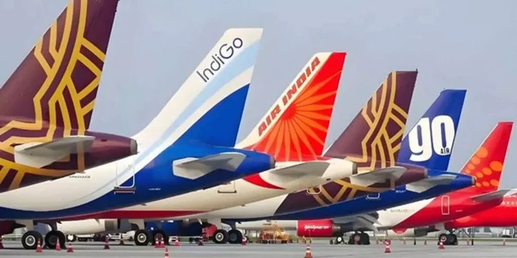 పశ్చిమాసియా ఉద్రిక్తతలతో 10,000 అంతర్జాతీయ విమానాలు రద్దు