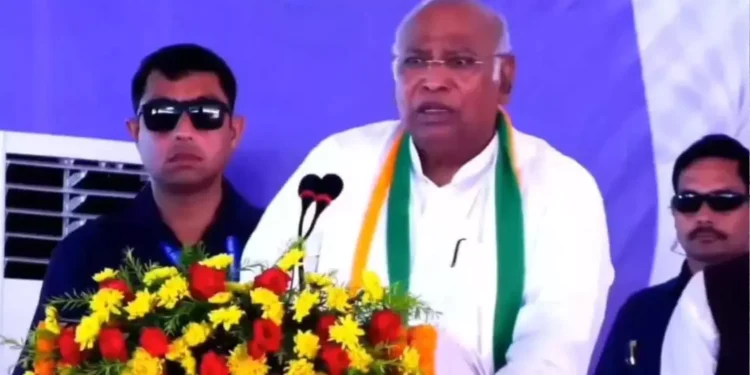 మహిళా బిల్లు ఎందుకు ఆగిపోయిందో విడమర్చి చెప్పిన ఖర్గే!