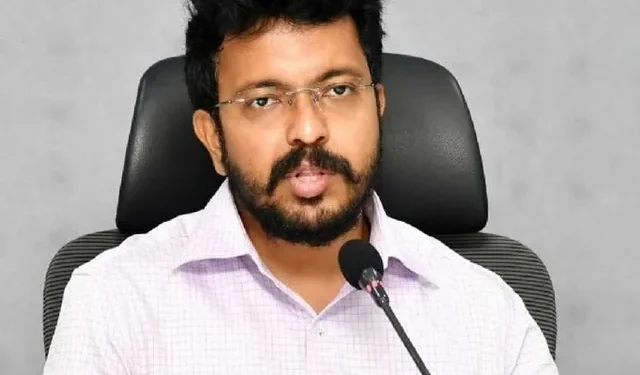 గుంటూరు జిల్లా కొత్త కలెక్టర్‌గా సాయికాంత్ వర్మ బాధ్యతలు స్వీకరించారు