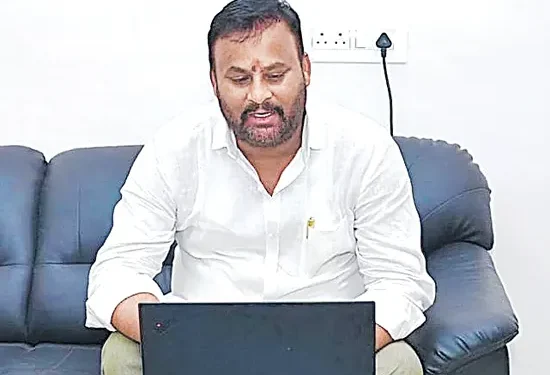 ట్రావెల్స్ యజమానులకు గుడ్ న్యూస్: బస్సుల పన్ను భారీగా తగ్గింపు!