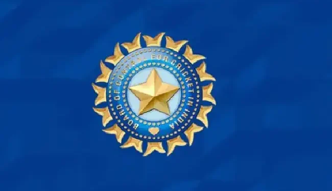 ఆరోగ్యం సహకరించకనే ఫోన్ వాడారా? రాజస్థాన్ రాయల్స్ మేనేజర్‌పై బీసీసీఐ చర్యలుంటాయా?