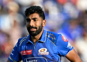 బుమ్రా ఫామ్‌పై ఆందోళన.. వరుసగా నాలుగు మ్యాచ్‌ల్లో వికెట్ లేక నిరాశ