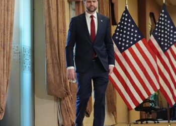 పాకిస్థాన్ వేదికగా అగ్రరాజ్యాల పవర్ పాలిటిక్స్: అణు మథనంలో తేలని తేడాలు..ట్రంప్ నెక్స్ట్ స్టెప్ ఏంటి?