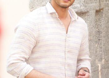 తొలి ప్రపంచ ప్రదర్శనకు ‘వారణాసి’