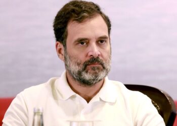 ప్రభుత్వ రహస్యాలు.. విదేశీ కంపెనీల నిఘా: డేటా భద్రతపై రాహుల్ గాంధీ సంచలన విమర్శలు.