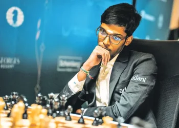 చెక్ మేట్ రాజకీయం: సైప్రస్‌లో భారత గ్రాండ్ మాస్టర్ల సత్తా!