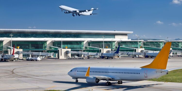 ఆదిలాబాద్లో కొత్త ఎయిర్పోర్టుకు రక్షణశాఖ గ్రీన్ సిగ్నల్