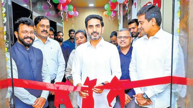 ఏపీలో 20 లక్షల ఉద్యోగాల లక్ష్యం: ప్రతి పోస్టుపై నారా లోకేష్ 'ట్రాకింగ్' అస్త్రం!