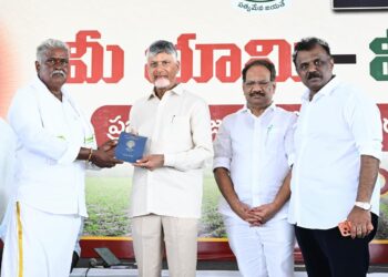 రీసర్వే 2.0 షురూ: 2027 మార్చి నాటికి కోటి 12 లక్షల మందికి కొత్త పాస్ పుస్తకాలు!