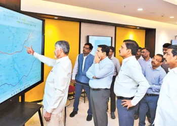 పోర్ట్ కనెక్టివిటీపై సీఎం ఫోకస్ – హైవేల విస్తరణకు గ్రీన్ సిగ్నల్