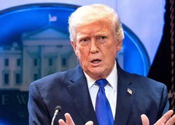 వైట్ హౌస్‌లో గూఢచారి? పైలట్ రెస్క్యూ డీటెయిల్స్ లీక్‌పై ట్రంప్ వీరంగం!