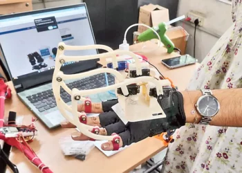 పక్షవాతం రోగుల కోసం ఉస్మానియా వర్సిటీలో తక్కువ ఖర్చు కృత్రిమ చేయి అభివృద్ధి