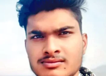 వీడీసీ జరిమానాతో మనస్తాపం.. యువకుడు ఆత్మహత్య