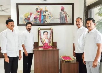 దుద్దిళ్ల శ్రీపాదరావు వర్ధంతి.. సీఎం రేవంత్‌రెడ్డి ఘన నివాళి