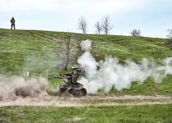 ఆర్మీ ఆఫ్ రోబోస్: ఉక్రెయిన్ సరిహద్దుల్లో 'మెషిన్' పవర్ హల్‌చల్!