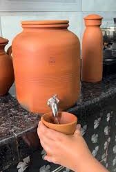 వేసవిలో మట్టి కుండ నీళ్లు.. ఆరోగ్యానికి చల్లని వరం!