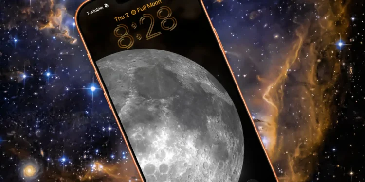 అంతరిక్ష యానంలో స్మార్ట్ఫోన్లు: నాసా చరిత్రలో తొలిసారిగా వ్యక్తిగత ఫోన్లతో వ్యోమగాములు!