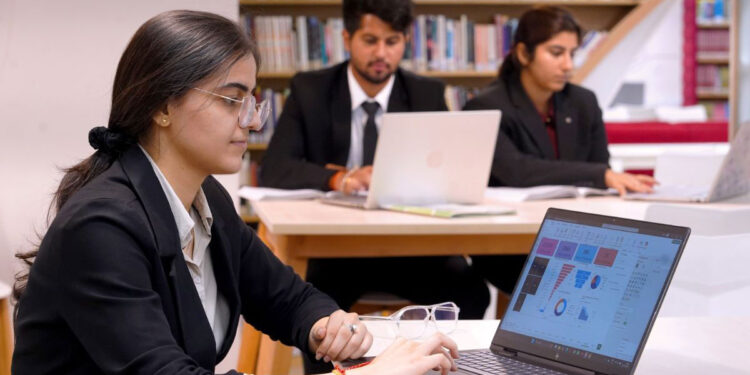 లిబరల్‌ స్టడీస్‌తో కెరీర్‌కు ఎంత ప్రయోజనం?