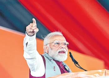 రెండో దశ ఎన్నికల ప్రచారంలో ప్రధాని మోదీ