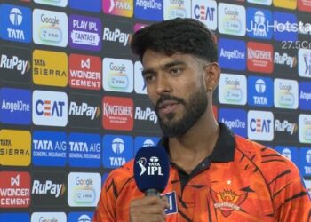 ఐపీఎల్లో అరంగేట్ర సెన్సేషన్.. తొలి మ్యాచ్లోనే 4 వికెట్లతో ప్రఫుల్ హింగే హవా